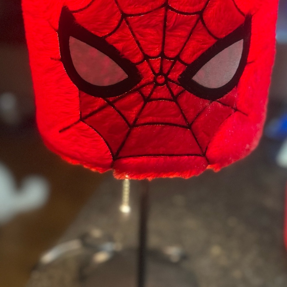Marvel Spiderman 15" Plush Shade Stick Lamp.